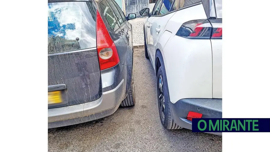 Estacionar mal também é falta de vergonha