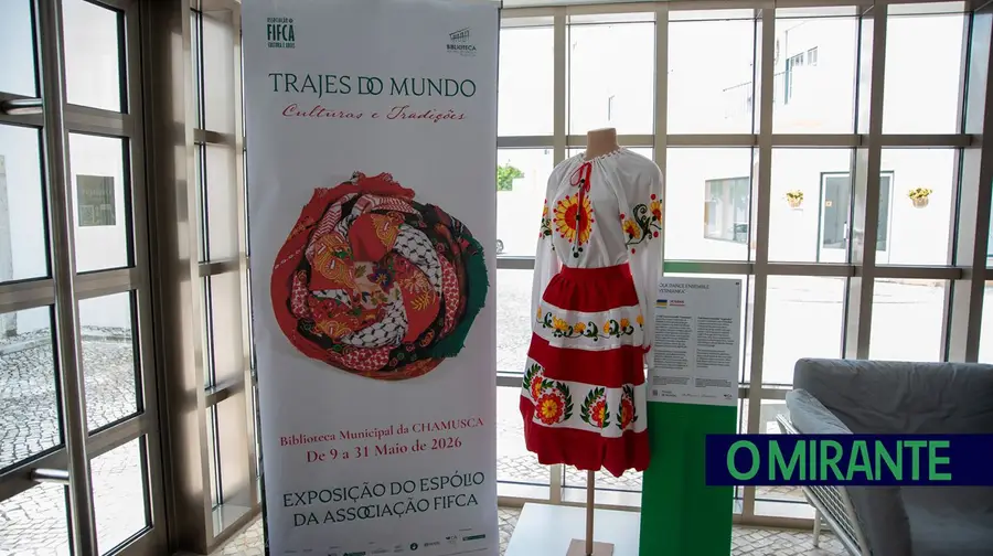 Biblioteca Municipal da Chamusca abre portas a trajes de vários continentes