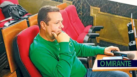 Falta de respostas da Câmara de Alenquer motiva críticas de presidente da junta