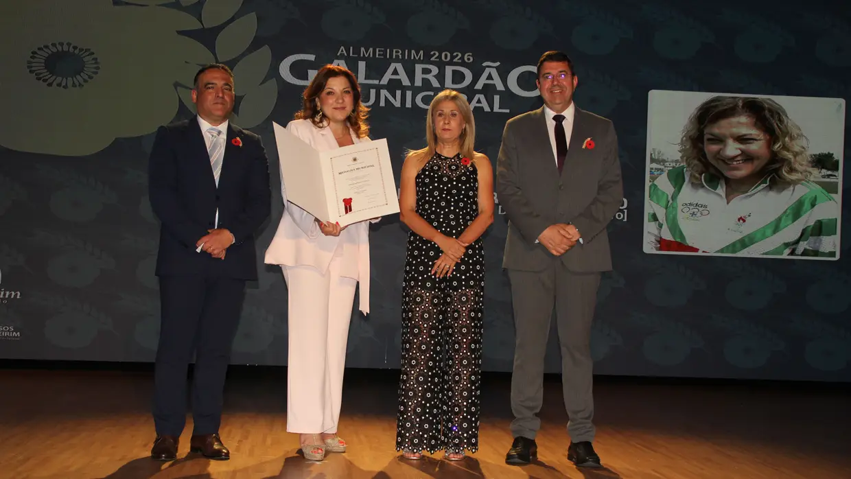 Almeirim devolve dignidade ao feriado municipal da Ascensão e valoriza medalhas municipais