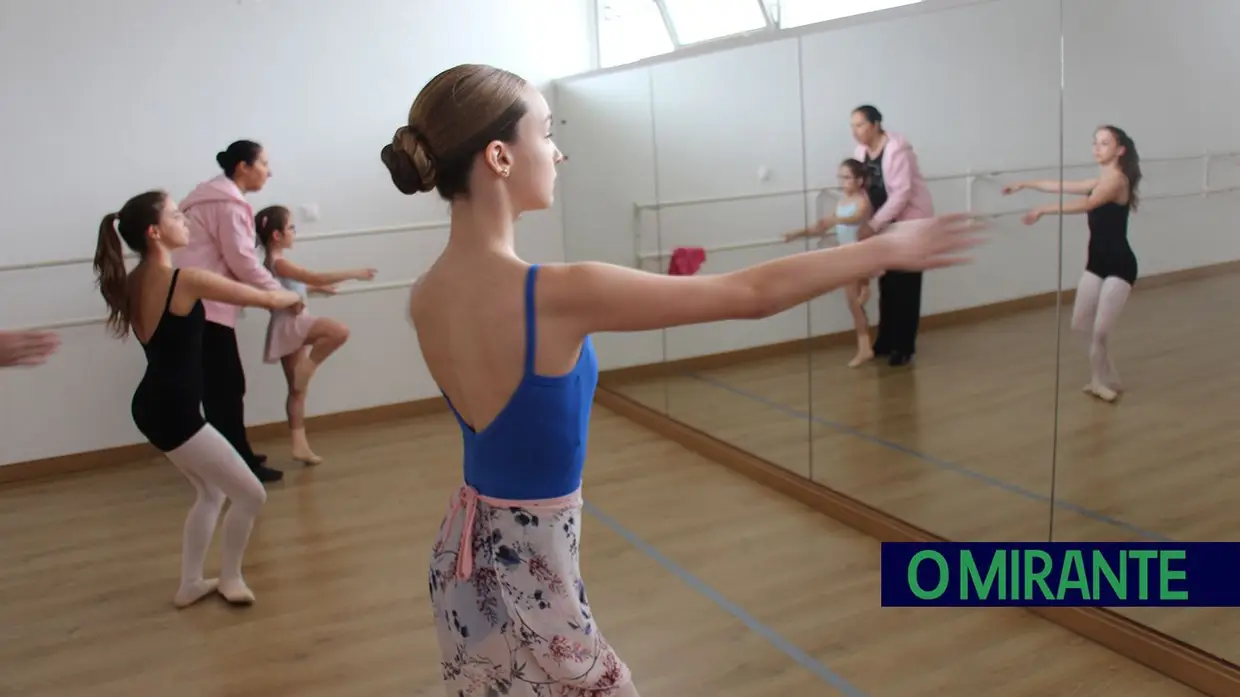 Na Es-Passo do Entroncamento o ballet dança-se na ponta dos pés