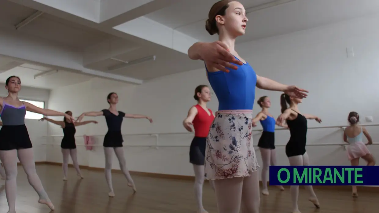 Na Es-Passo do Entroncamento o ballet dança-se na ponta dos pés