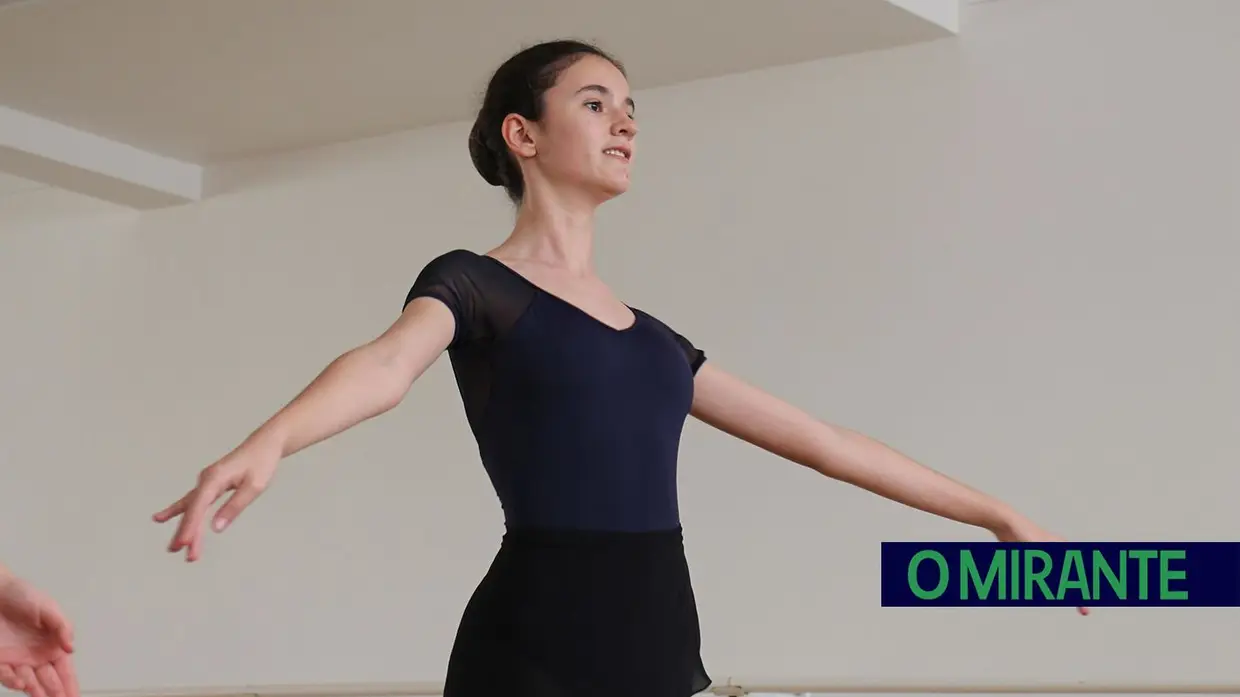 Na Es-Passo do Entroncamento o ballet dança-se na ponta dos pés