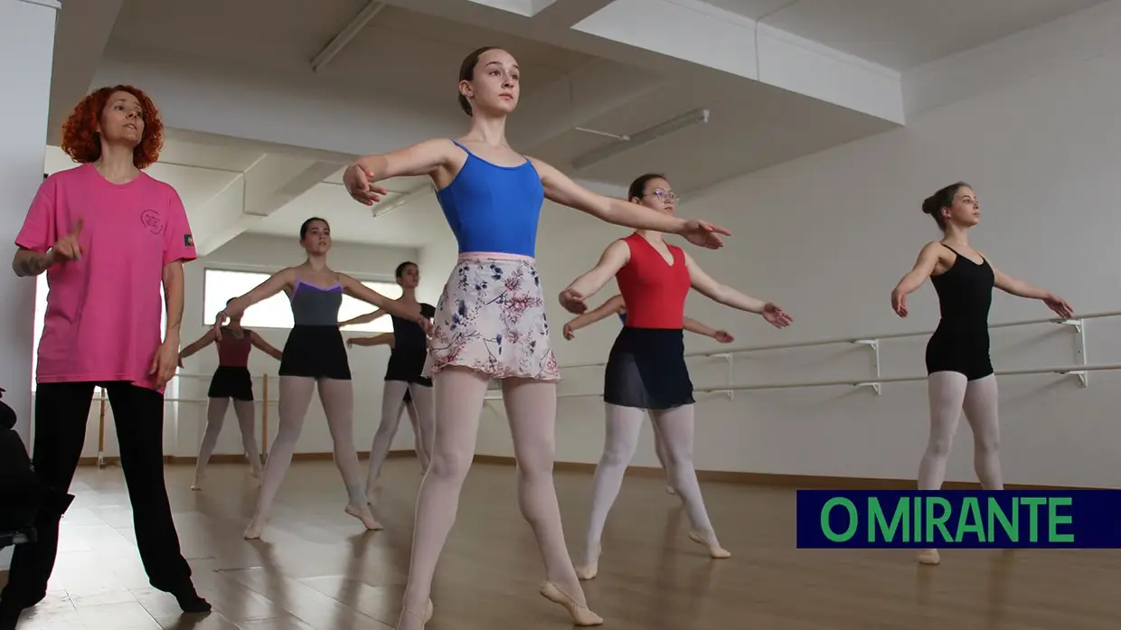 Na Es-Passo do Entroncamento o ballet dança-se na ponta dos pés
