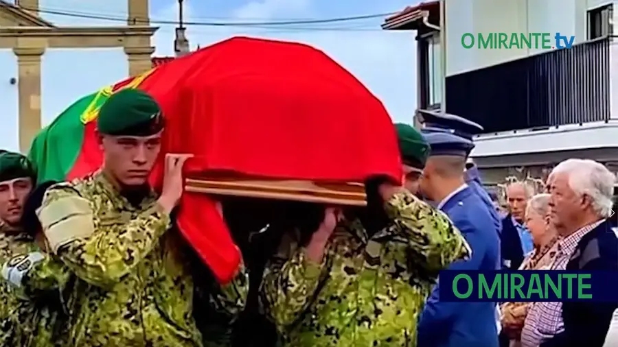 Arrepiante: o último adeus ao paraquedista que morreu em Tancos