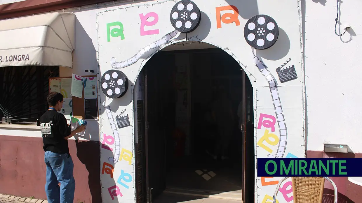 Colectivo Na Gruta leva mostra de curtas-metragens à aldeia da Longra em Tomar