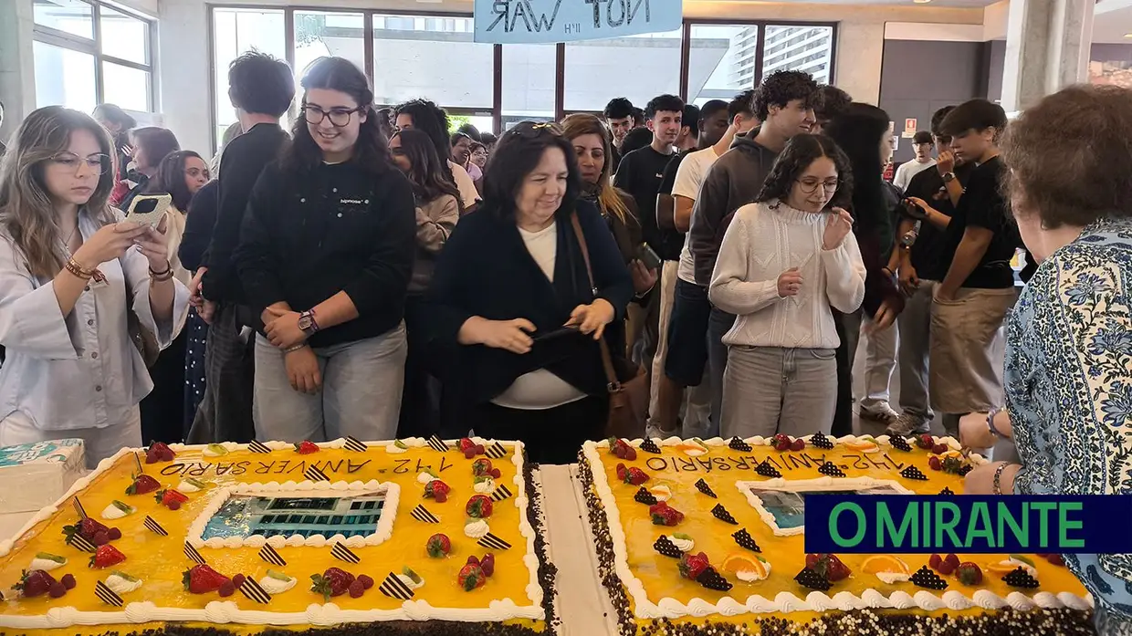 A Escola Secundária Jácome Ratton assinala o seu 142.º aniversário
