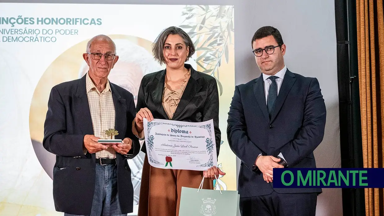 Junta de Azambuja distinguiu mérito de quem contribuiu para a freguesia