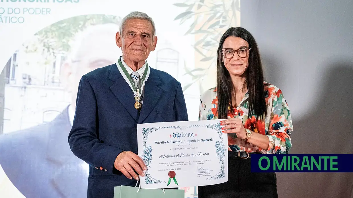 Junta de Azambuja distinguiu mérito de quem contribuiu para a freguesia