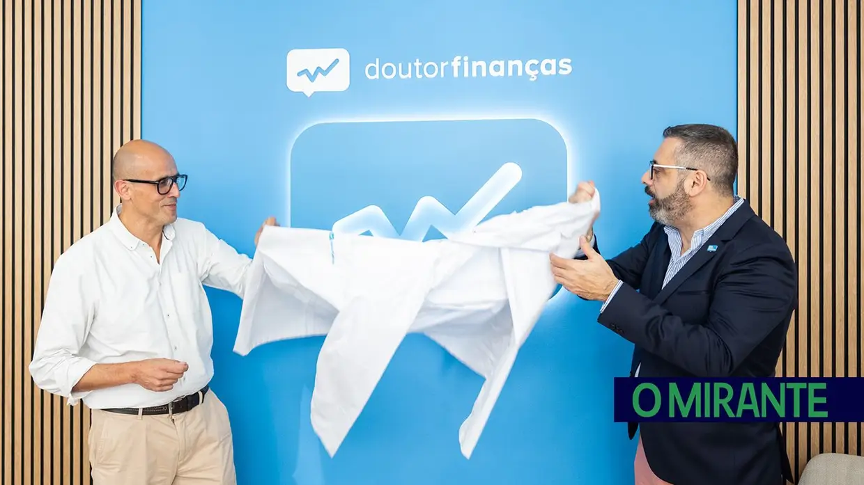 Doutor Finanças Mestre Cid já abriu no Cartaxo