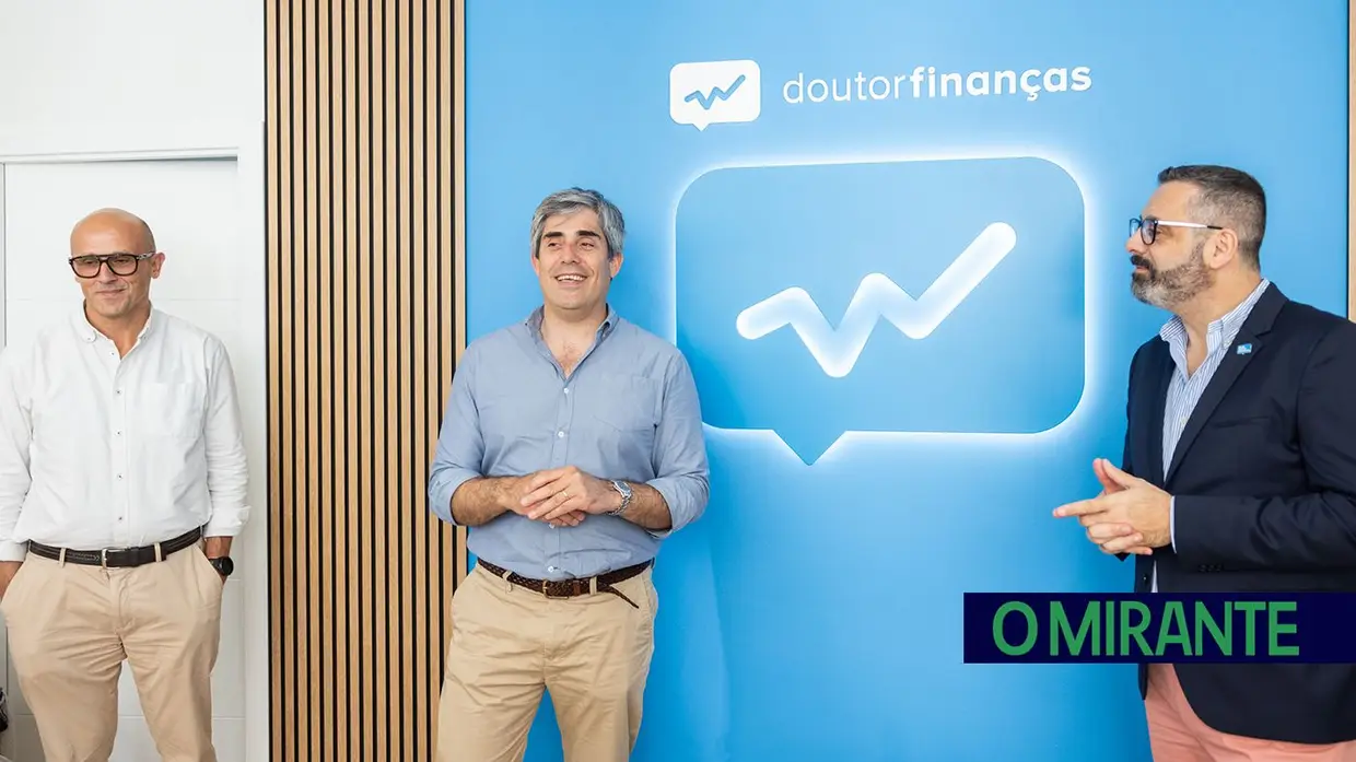 Doutor Finanças Mestre Cid já abriu no Cartaxo