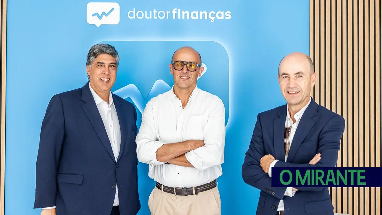 Doutor Finanças Mestre Cid já abriu no Cartaxo