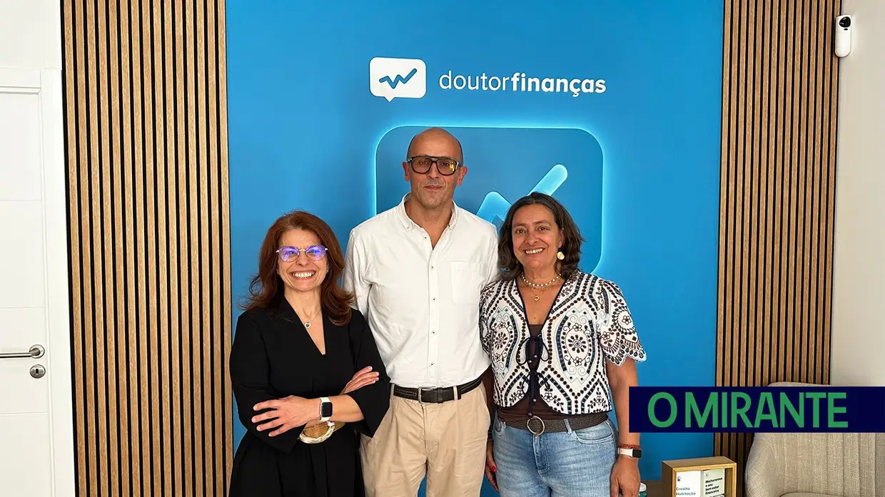 Doutor Finanças Mestre Cid já abriu no Cartaxo
