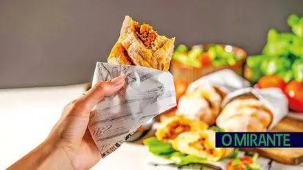 Pão com sabor a kebab é o novo produto da C&F - Pão de Rio Maior