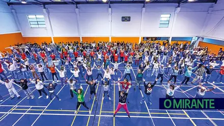 Escolas de Mação unem jovens, famílias e comunidade através da dança