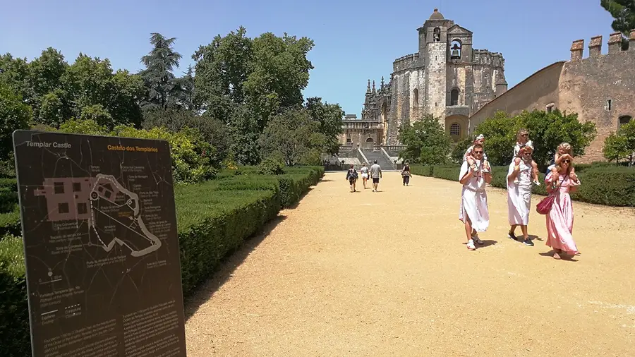 Taxa turística de dois euros em Tomar avança com excepção para peregrinos