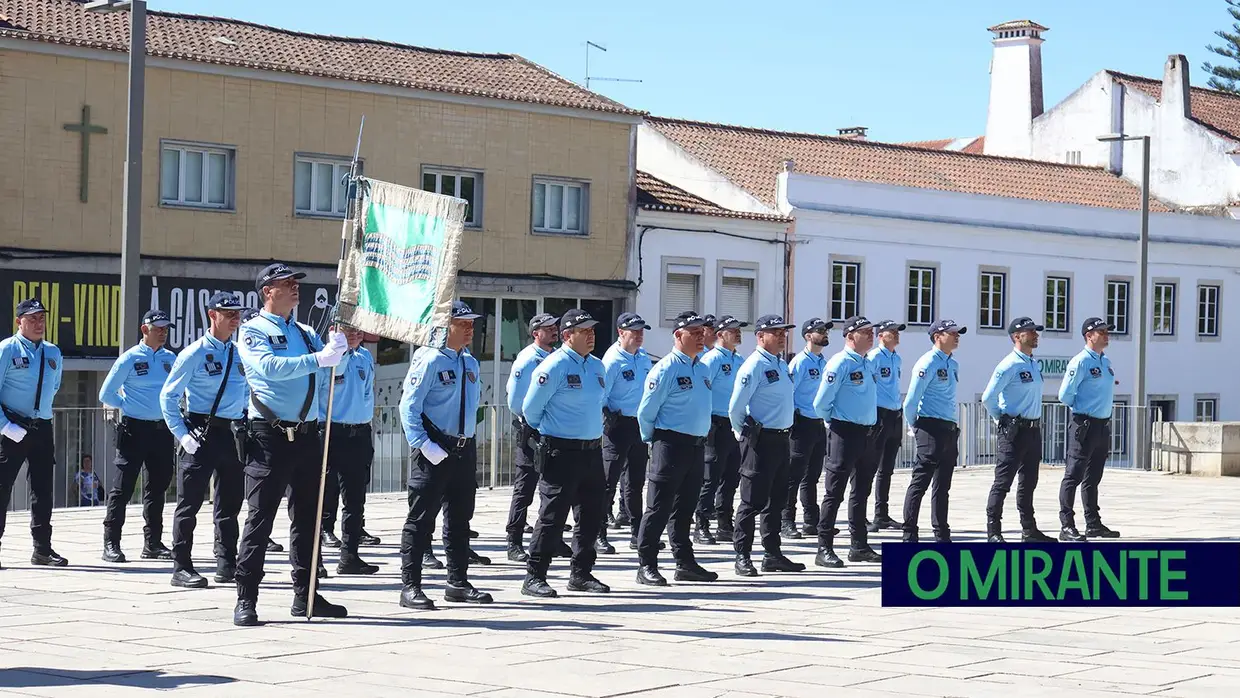PSP distingue Câmara de Santarém com medalha de ouro por cooperação na segurança pública