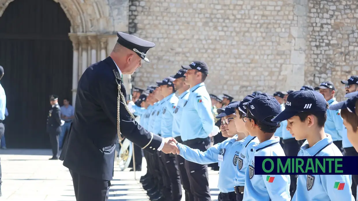 PSP distingue Câmara de Santarém com medalha de ouro por cooperação na segurança pública