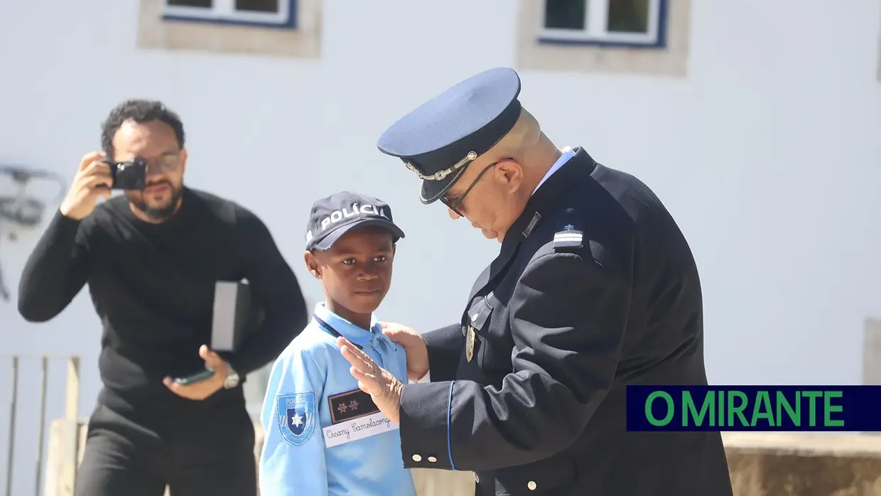 PSP distingue Câmara de Santarém com medalha de ouro por cooperação na segurança pública