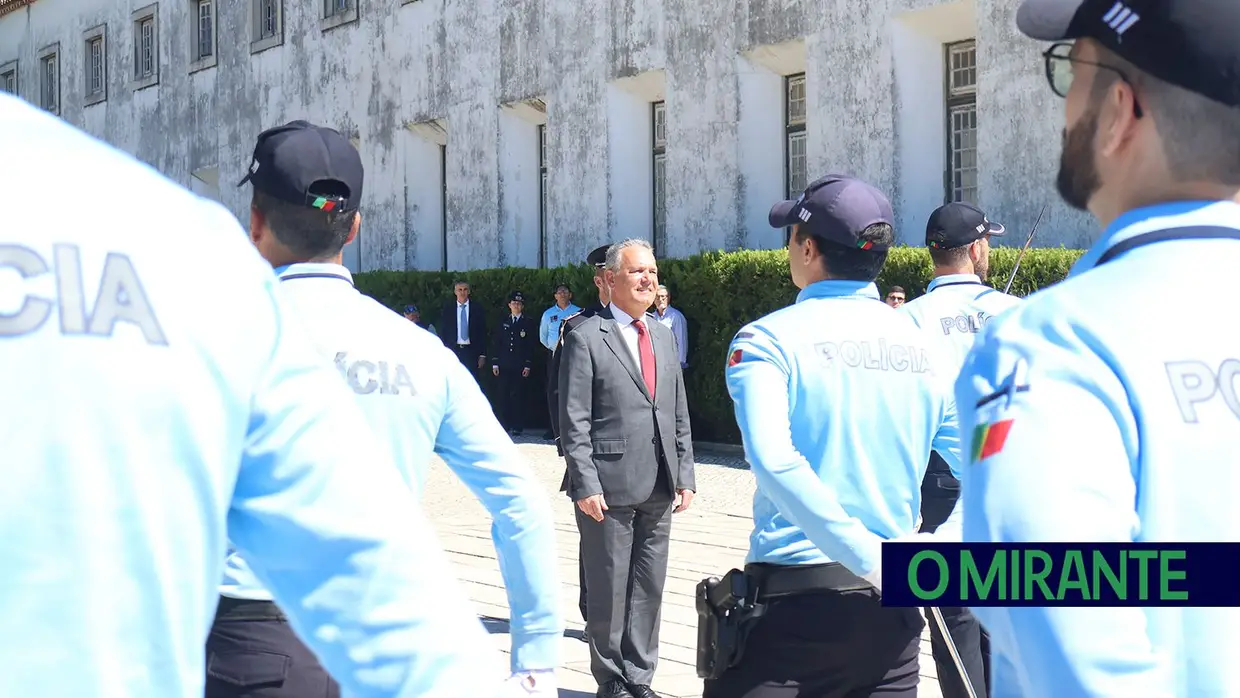 PSP distingue Câmara de Santarém com medalha de ouro por cooperação na segurança pública