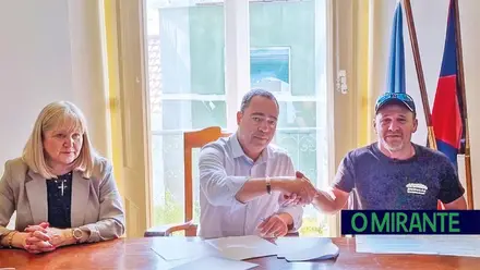 Junta de Alverca entrega a organização das festas da cidade a empresa do Seixal