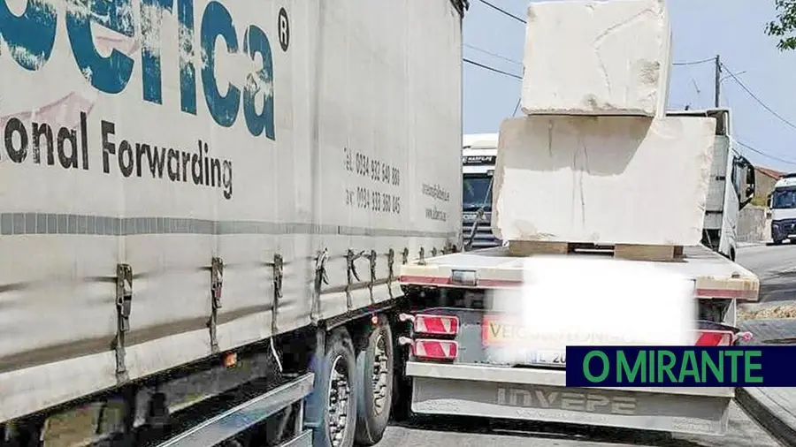 Obras na estrada de Alcanede não convencem e já se pedem rectificações