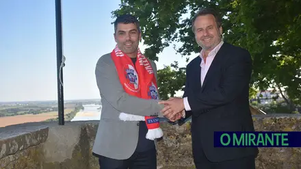 Gonçalo Carvalho é o novo treinador da União de Santarém