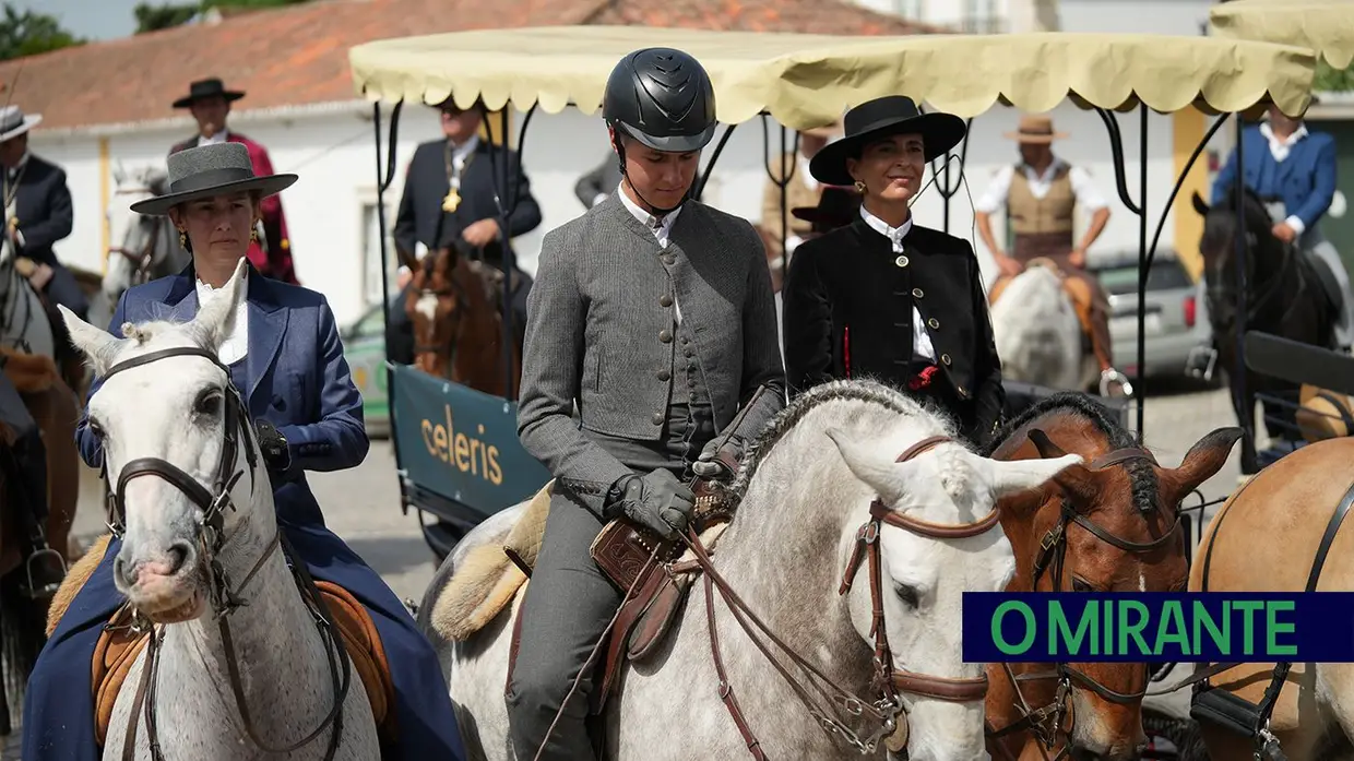 Romaria a São Martinho marca regresso da tradição equestre à Golegã