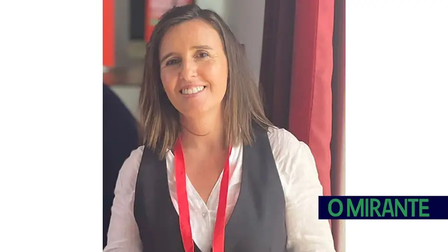 Lígia Cruz Nestal candidata a coordenadora das mulheres socialistas em Santarém