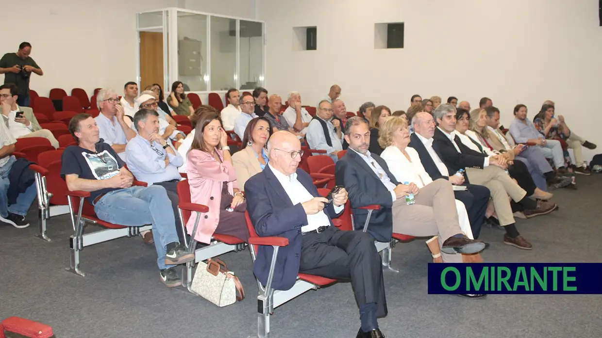 Poder local é uma peça fundamental na transformação do país