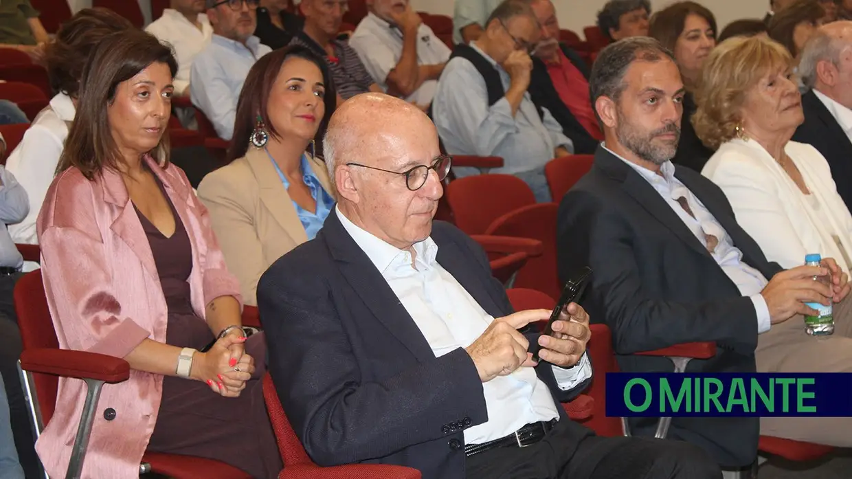 Poder local é uma peça fundamental na transformação do país