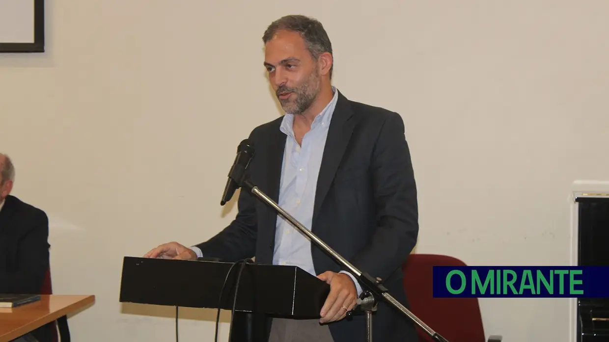 Poder local é uma peça fundamental na transformação do país