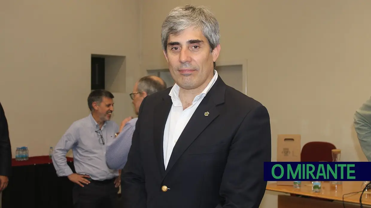 Poder local é uma peça fundamental na transformação do país