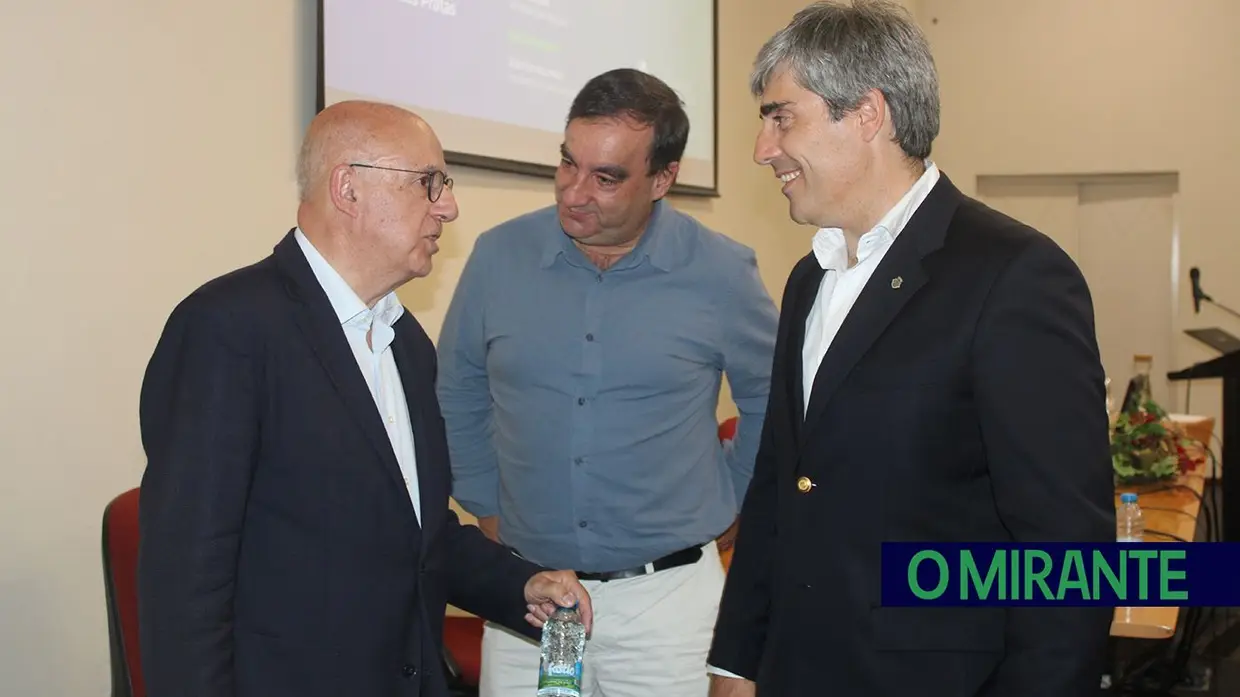Poder local é uma peça fundamental na transformação do país