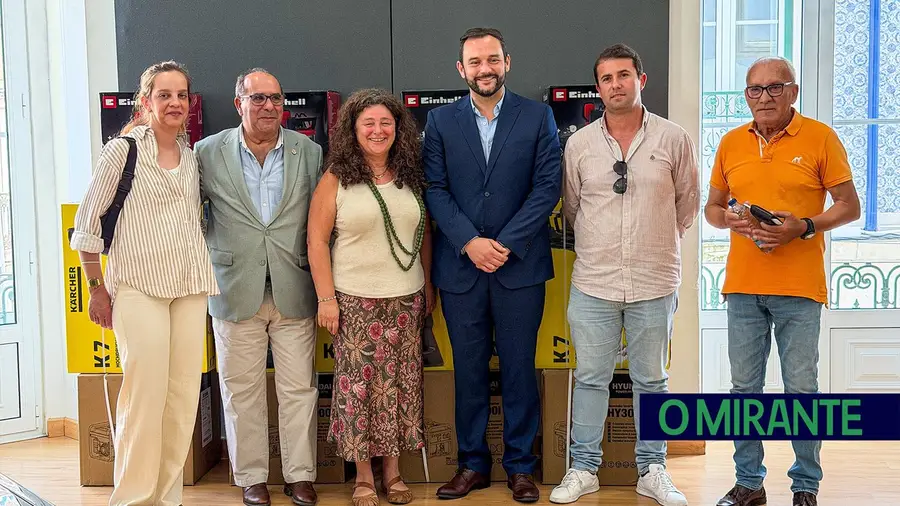Conservatório de Música de Santarém oferece equipamentos a associações