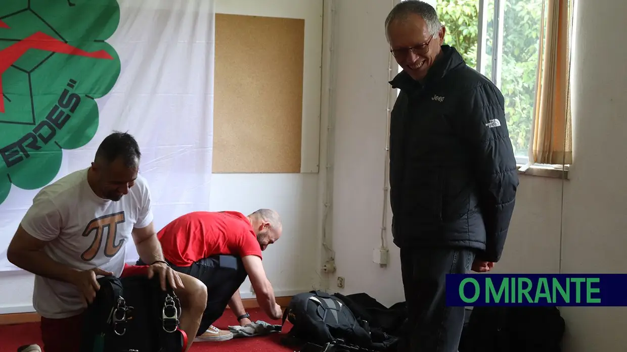 Carlos Tavares saltou de paraquedas a convite do centro social da Póvoa de Santarém