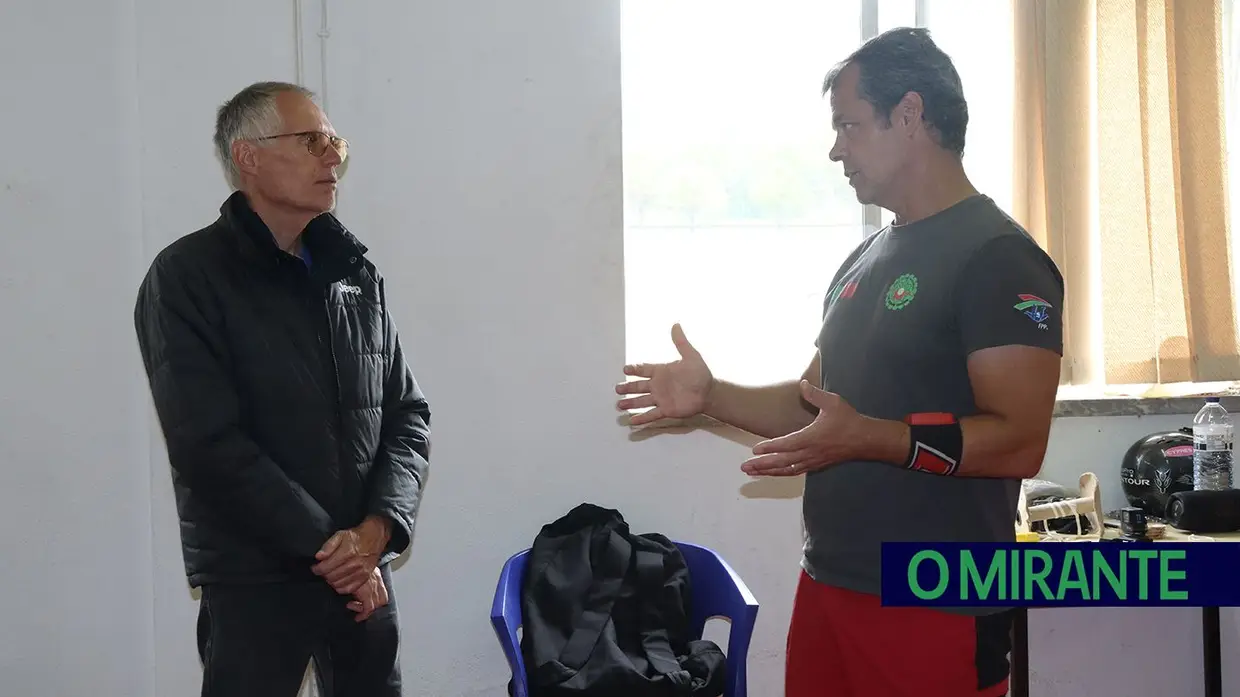 Carlos Tavares saltou de paraquedas a convite do centro social da Póvoa de Santarém