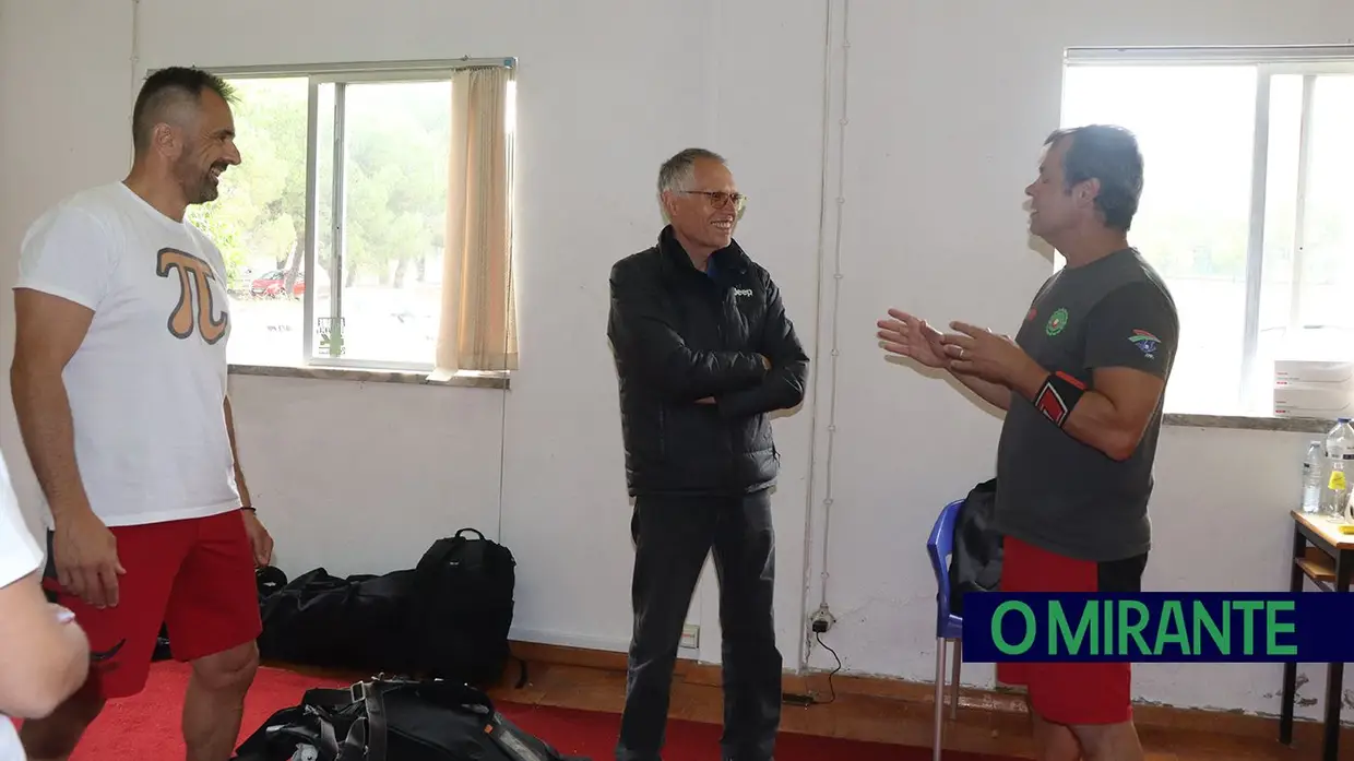 Carlos Tavares saltou de paraquedas a convite do centro social da Póvoa de Santarém