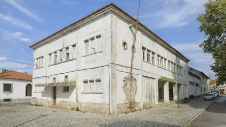 Casa do Povo de Almeirim investe meio milhão para dar nova vida ao edificio