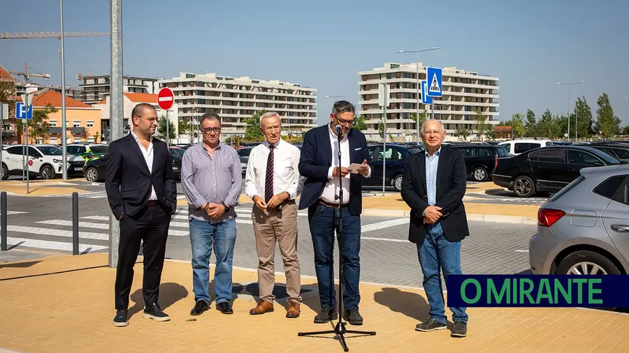 Décadas depois a Póvoa de Santa Iria tem um novo interface rodoferroviário