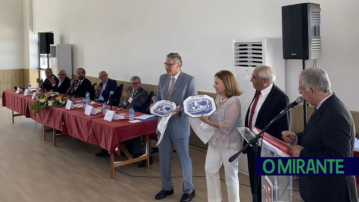 Livro e homenagens nos 155 anos dos Bombeiros Voluntários de Santarém
