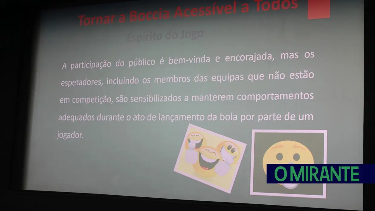 Boccia ensinado a técnicos das IPSS do Cartaxo para chegar a mais utentes