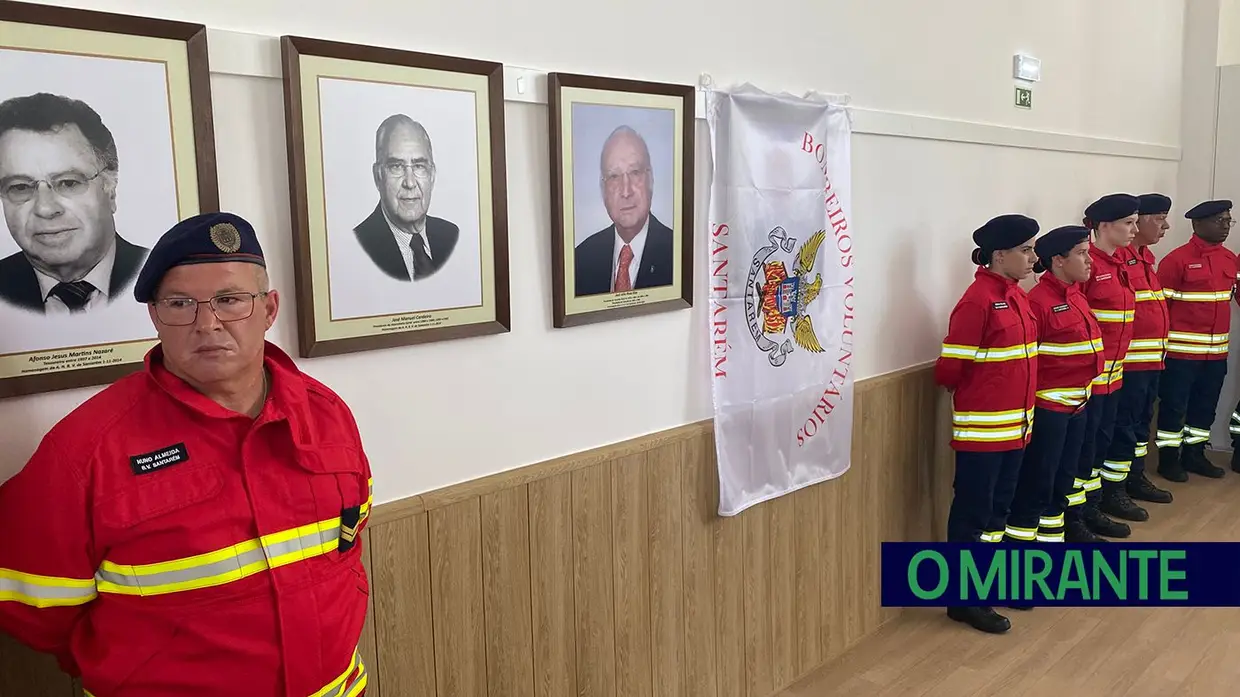 Livro e homenagens nos 155 anos dos Bombeiros Voluntários de Santarém