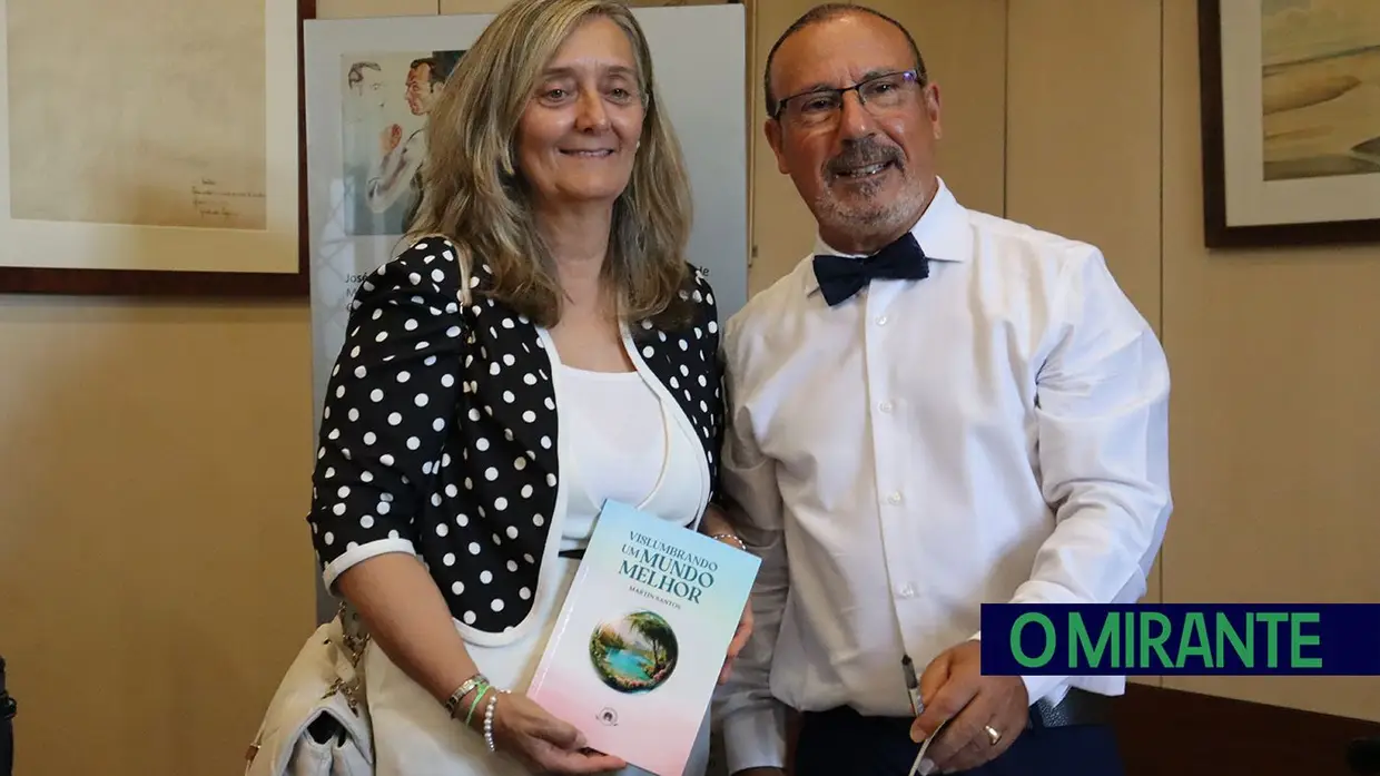 Martin Santos regressa o Cartaxo com dois novos livros