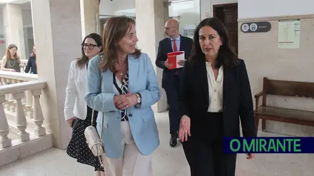 Ministra da Justiça não se compromete com novo Palácio da Justiça em Santarém