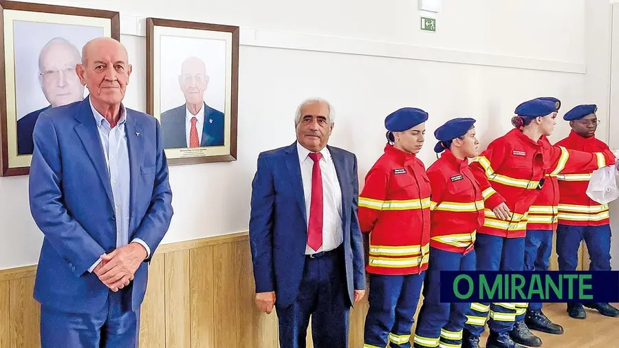 Bombeiros Voluntários de Santarém: homenagens e livro nos 155 anos ao serviço da comunidade