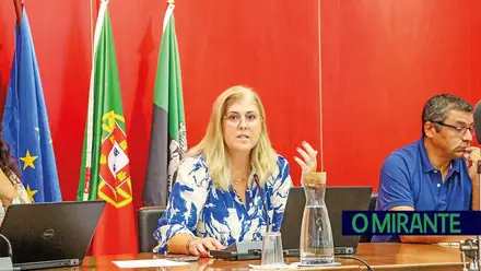 Alpiarça quer criar 116 fogos e acusa IHRU de travar projectos de habitação