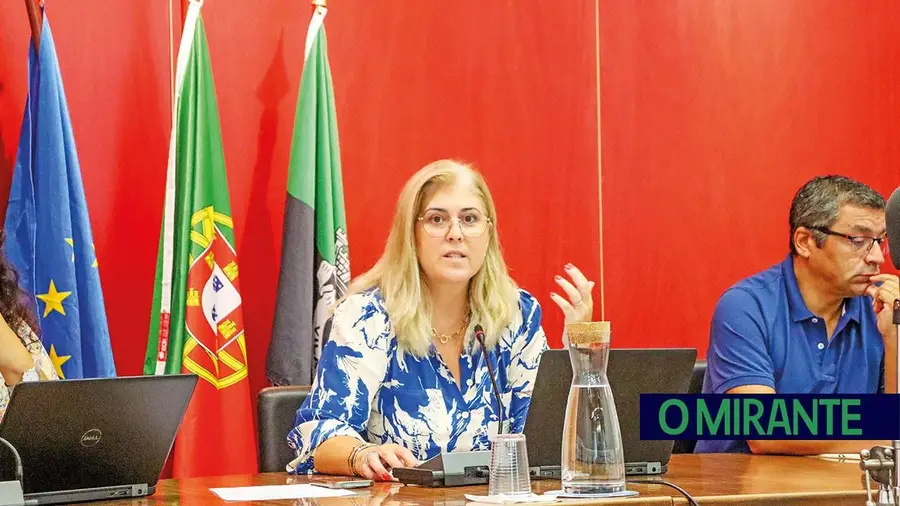 Alpiarça quer criar 116 fogos e acusa IHRU de travar projectos de habitação