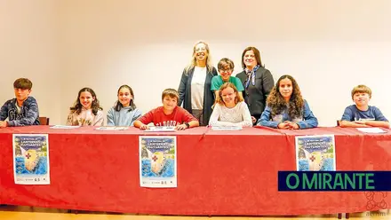 Tomar volta a acender o Nabão com mil lanternas flutuantes