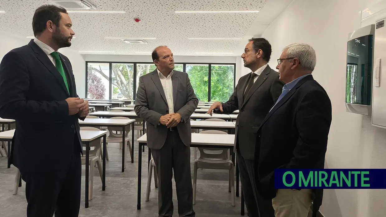 Politécnico de Santarém inaugurou novo auditório e residência no seu 47º aniversário